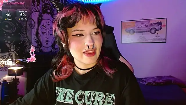 Snapshot of neena_nyx_ chatting on 02.26.26 neena nyx online show from 02.26.26