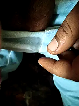 Snapshot of Hot-Anita_ chatting on 04.16.26 Hot-Anita online show from 04.16.26