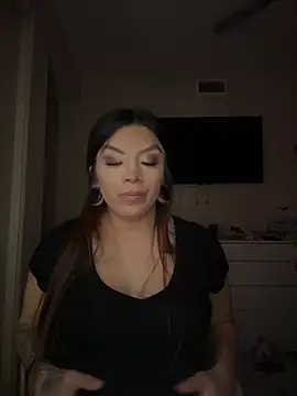 Mandygonewild online show from 04.15.26