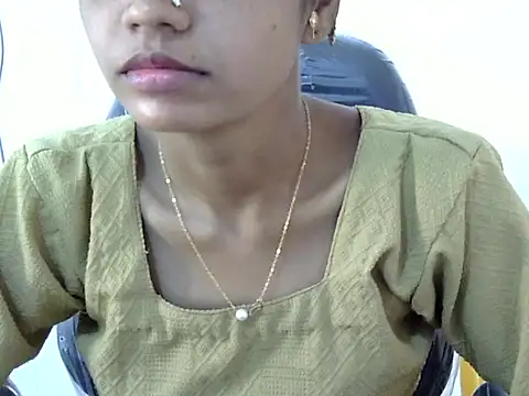 Snapshot of Kulsum_S chatting on 03.11.26 Kulsum S online show from 03.11.26