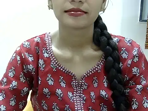 Snapshot of Kulsum_S chatting on 06.01.26 Kulsum S online show from 06.01.26