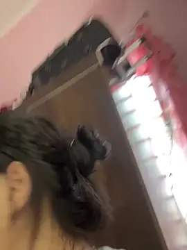 Snapshot of Lyn-be99 chatting on 02.07.26 Lyn-be99 online show from 02.07.26