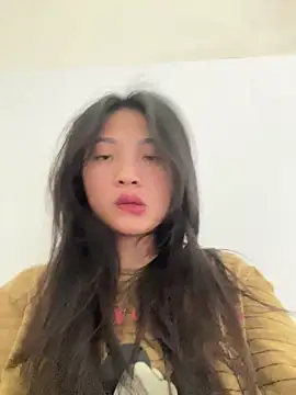 Snapshot of Lyn-be99 chatting on 02.19.26 Lyn-be99 online show from 02.19.26