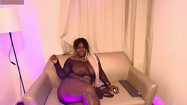 Snapshot of jada_burns chatting on 02.28.26 jada burns online show from 02.28.26