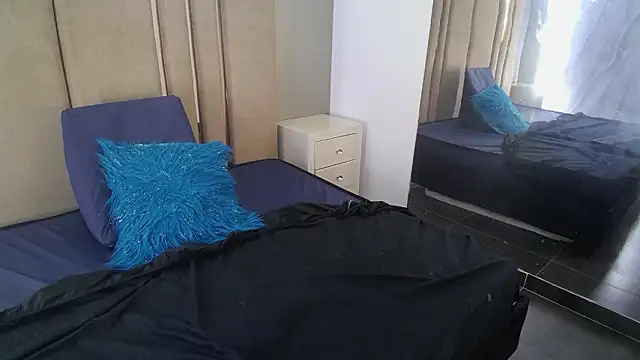 Snapshot of liliana_pink chatting on 02.23.26 liliana pink online show from 02.23.26