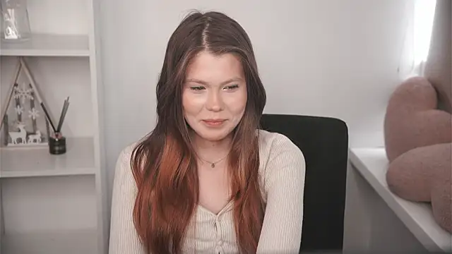 Snapshot of MarnieWootan chatting on 03.02.26 MarnieWootan online show from 03.02.26