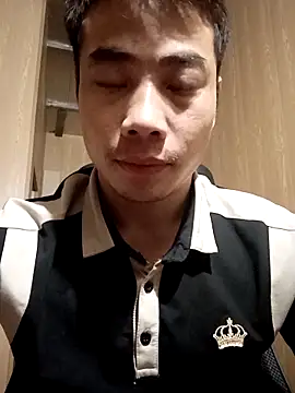 Snapshot of Henry_xx01 chatting on 05.11.26 Henry xx01 online show from 05.11.26