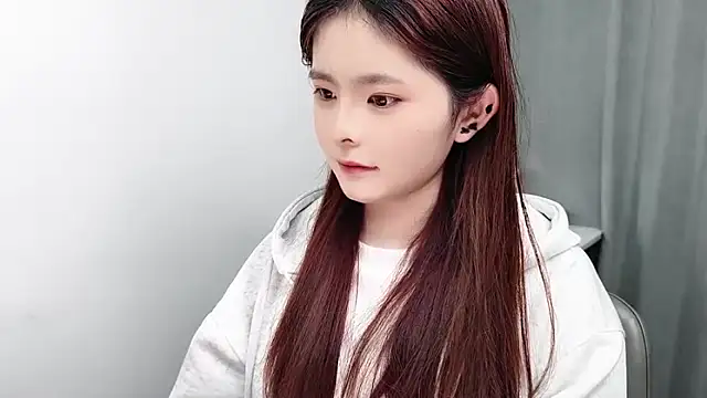 Snapshot of cherry-_-cherry chatting on 02.27.26 cherry- -cherry online show from 02.27.26