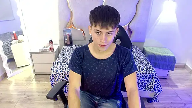 EVAN TAY online show from 02.07.26