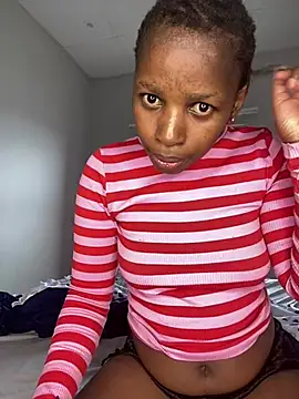 PrimaDonnaxx online show from 02.23.26