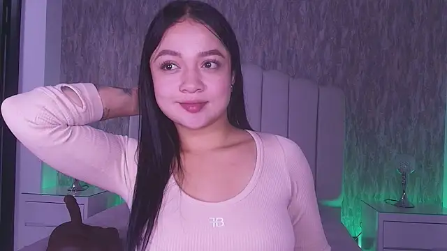 Snapshot of isa_anderson chatting on 04.13.26 isa anderson online show from 04.13.26