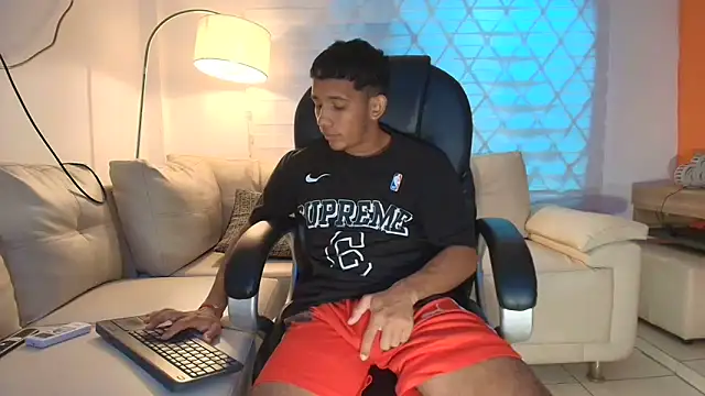 ricky spensar23cm  online show from 03.30.26