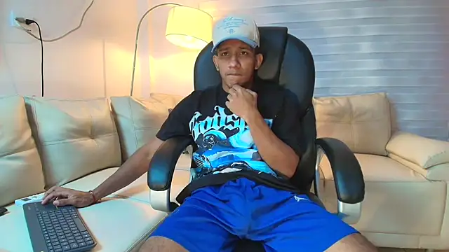 ricky spensar23cm  online show from 04.10.26