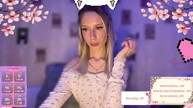 Snapshot of DellaCampbell chatting on 02.13.26 DellaCampbell online show from 02.13.26