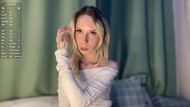 Snapshot of DellaCampbell chatting on 02.21.26 DellaCampbell online show from 02.21.26