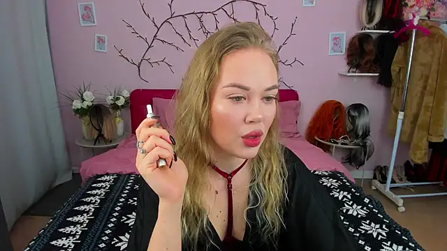 Snapshot of AnnaWillowX chatting on 02.14.26 AnnaWillowX online show from 02.14.26