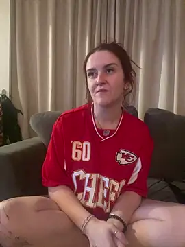 PoppySlut6999 online show from 02.15.26