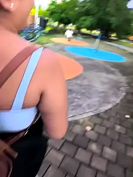 Snapshot of Adina_Skaly chatting on 03.23.26 Adina Skaly online show from 03.23.26