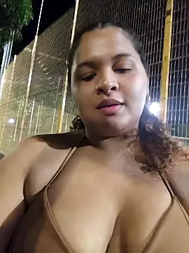 Snapshot of Adina_Skaly chatting on 05.20.26 Adina Skaly online show from 05.20.26