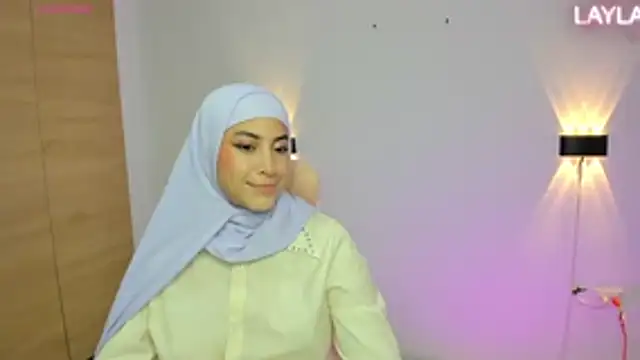 LAY LA  online show from 04.15.26