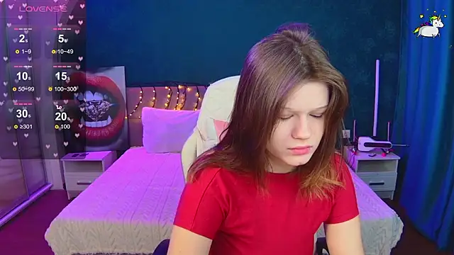 Snapshot of Lunatrend chatting on 02.11.26 Lunatrend online show from 02.11.26