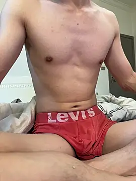 Snapshot of llkiki chatting on 02.22.26 llkiki online show from 02.22.26