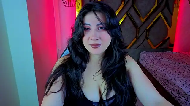 Luvienne online show from 03.03.26