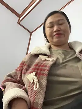 Snapshot of Puka2001 chatting on 02.01.26 Puka2001 online show from 02.01.26