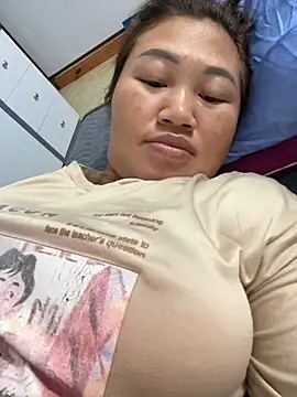 Snapshot of Puka2001 chatting on 02.24.26 Puka2001 online show from 02.24.26