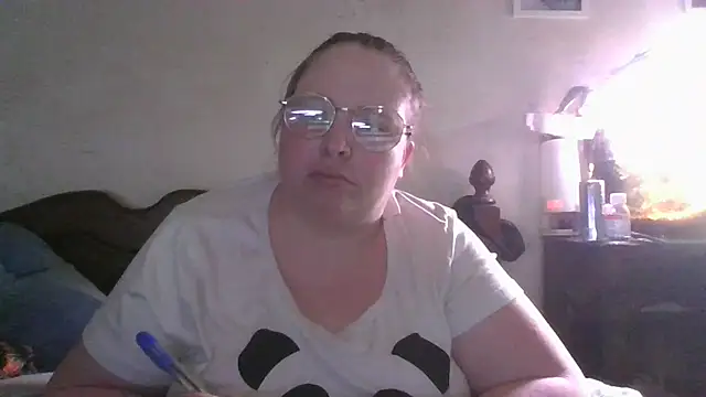 Snapshot of Sarahtjeuh_ chatting on 02.22.26 Sarahtjeuh online show from 02.22.26