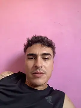 Snapshot of vanilla_Kush chatting on 02.13.26 vanilla Kush online show from 02.13.26