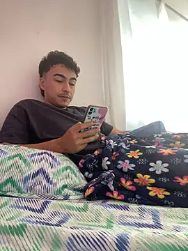 Snapshot of vanilla_Kush chatting on 02.17.26 vanilla Kush online show from 02.17.26