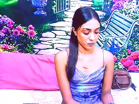 Snapshot of IndianPretty14u2Luv chatting on 04.22.26 IndianPretty14u2Luv online show from 04.22.26