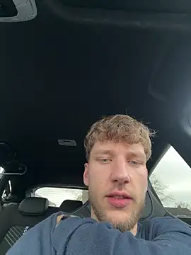 Snapshot of YoungSkinnyBoy20 chatting on 02.09.26 YoungSkinnyBoy20 online show from 02.09.26