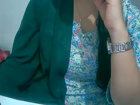 Cute Aliyaa online show from 02.28.26