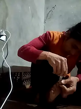 Hoa-tuylip online show from 03.03.26