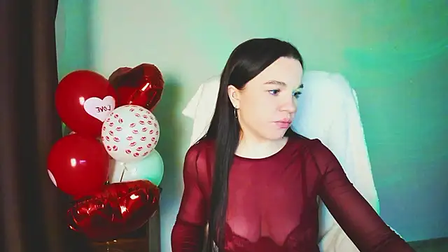 Snapshot of Mia_Mia999 chatting on 02.15.26 Mia Mia999 online show from 02.15.26