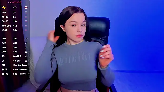 Mia Mia999 online show from 04.12.26