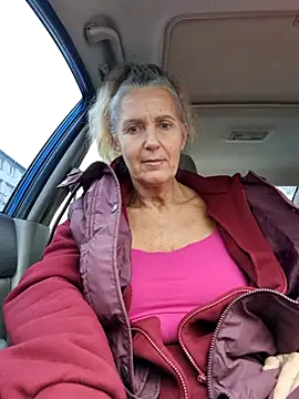 Snapshot of lukerya chatting on 11.27.25 lukerya online show from 11.27.25