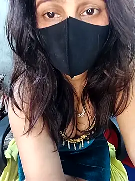 Snapshot of alinaarora chatting on 02.01.26 alinaarora online show from 02.01.26