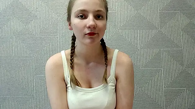 Snapshot of KateClarky chatting on 02.03.26 KateClarky online show from 02.03.26