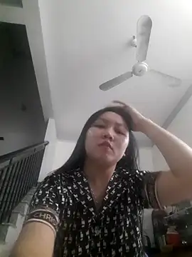 Snapshot of Heo_xxinhxx chatting on 02.01.26 Heo xxinhxx online show from 02.01.26