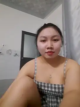 Snapshot of Heo_xxinhxx chatting on 02.15.26 Heo xxinhxx online show from 02.15.26