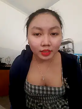 Snapshot of Heo_xxinhxx chatting on 02.22.26 Heo xxinhxx online show from 02.22.26