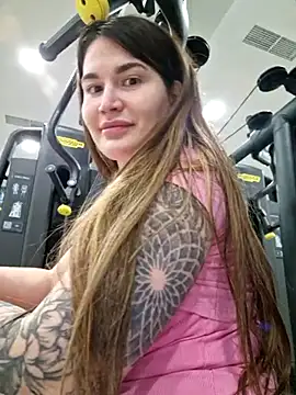 Snapshot of TattooGirlAlia chatting on 03.09.25 TattooGirlAlia online show from 03.09.25