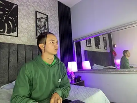 Snapshot of bliinkii_and_luka_ chatting on 02.21.26 bliinkii and luka online show from 02.21.26