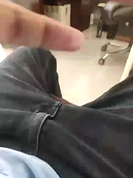 Snapshot of jesse_pinkman99 chatting on 02.20.26 jesse pinkman99 online show from 02.20.26