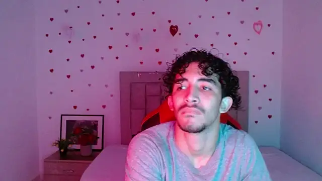 Caius fox online show from 03.19.26