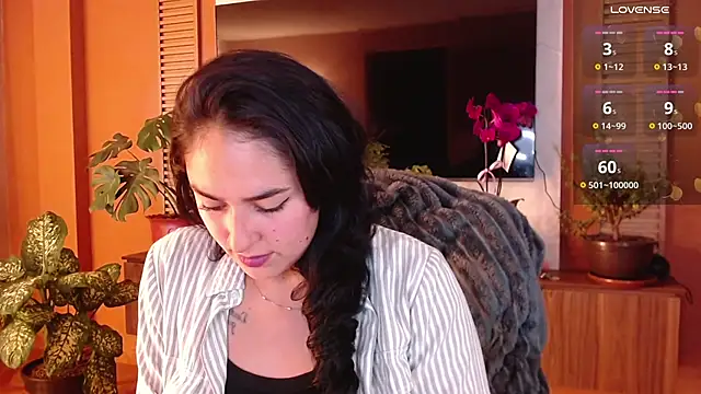 Snapshot of Iris_colette chatting on 04.02.26 Iris colette online show from 04.02.26