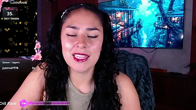 Snapshot of Iris_colette chatting on 05.10.26 Iris colette online show from 05.10.26